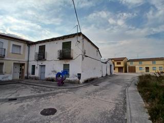 Casa a Plaza constitucion 18. Casa en venta en mata de cuéllar segovia. ref.1975