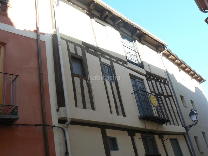Foto 3db8d84f-f531-4999-bf9f-389e80d68f2a. Casa a colegio 4 a Cuéllar
