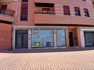 Local Comercial a Avenida camilo josé cela 41. Venta o alquiler de local negocio en cuéllar. céntrico. acondici