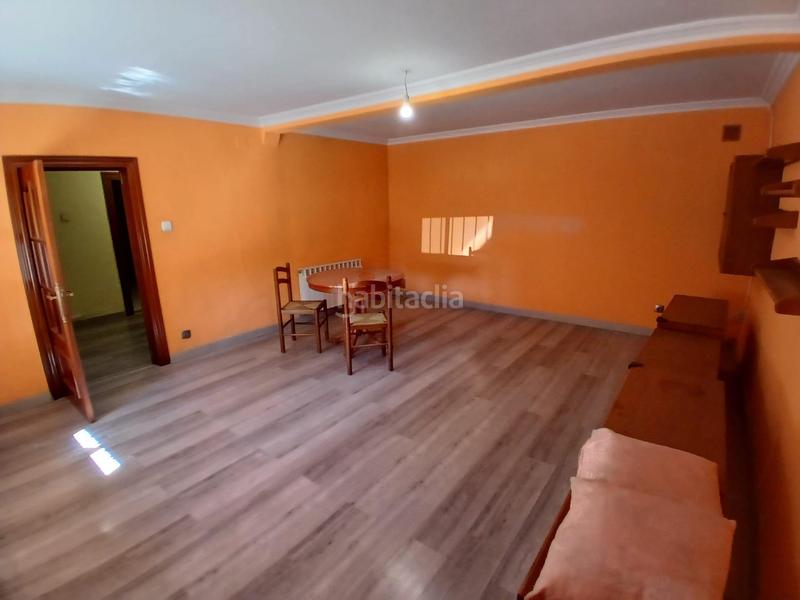 Foto dacffb3f-6cca-4649-8271-3f7ada3f58dc. Casa a calle cogeces 9 a Viloria