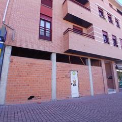 Local Comercial a Avenida camilo josé cela 41. Local en venta en cuéllar. céntrico. ref.1288