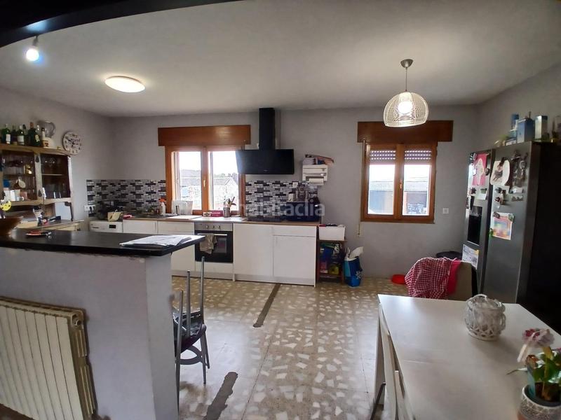 Foto 533d6a05-e50d-4747-95c4-7cce11c2ff68. Casa a calle de la cerquilla 5 a Cuéllar