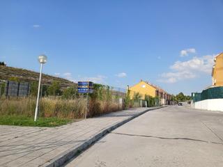 Terreny residencial  Calle fuente la bola. Parcelas en venta en cuéllar. crta. peñafiel. ref.2044