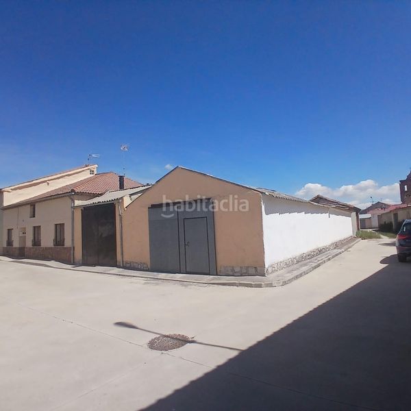 Foto cac3b1ea-5b2e-4ef6-bf58-0590b1b0f8d9. Casa a calle transformador 1 a Samboal