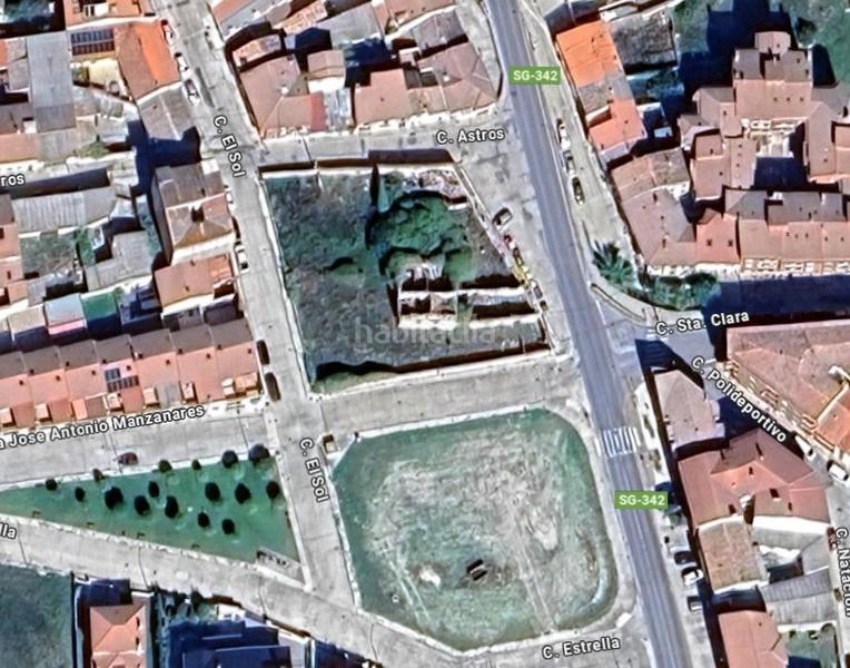 Foto 98f1c5b8-de24-438c-9817-634b3b06e620. Residential plot in calle josé antonio manzanares 2 in Cuéllar