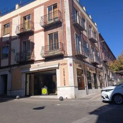 Lloguer Local Comercial a Cuéllar. Local comercial en alquiler en c carchena, 27 cuéllar. ref.2063