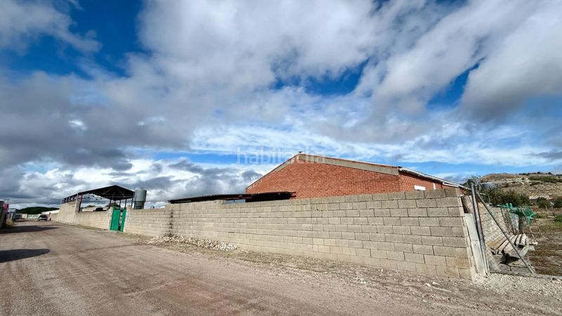 Foto 1f63dd00-a19c-472e-84eb-8f95dab85caa. Nau industrial a Portillo