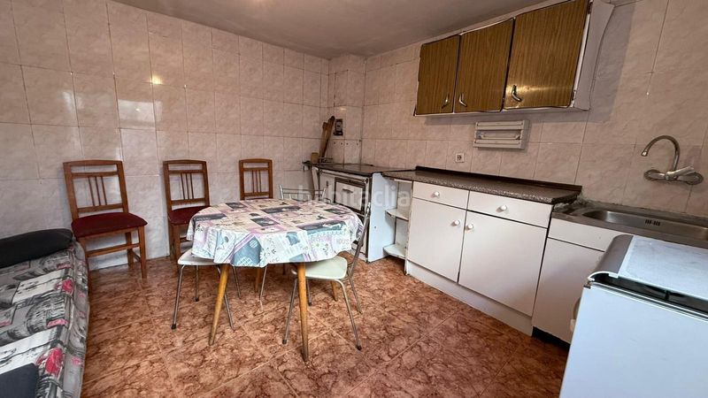 Foto b1df8e51-a890-404a-b7bd-777570febc85. Casa a calle barrio nuevo 24 a Cuéllar