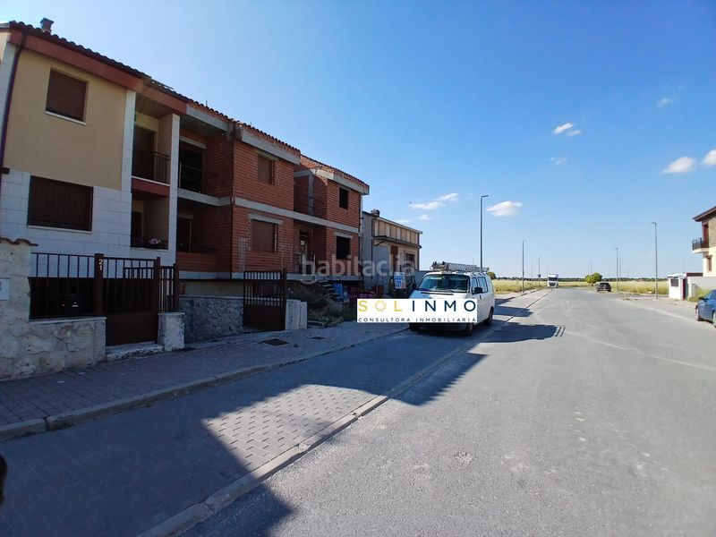 Foto 41abfcb7-82fb-4edd-be61-3b17ac341698. Casa adossada a calle de las canteras 23 a Cuéllar