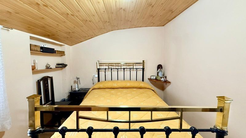 Foto aa082ac7-edbd-455c-805f-a69053165740. Casa amb aparcament a Cuéllar