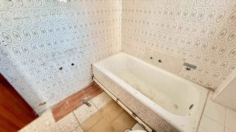 Foto eb0b3941-4755-45b9-b7d2-ddf0f9928c3f. Pis a Cuéllar