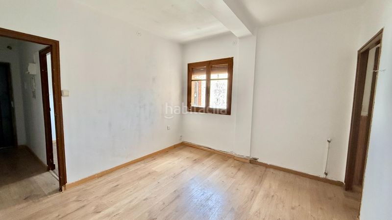 Foto ec8a8712-8dcc-45b9-9380-9f301e4dbb57. Pis a Cuéllar