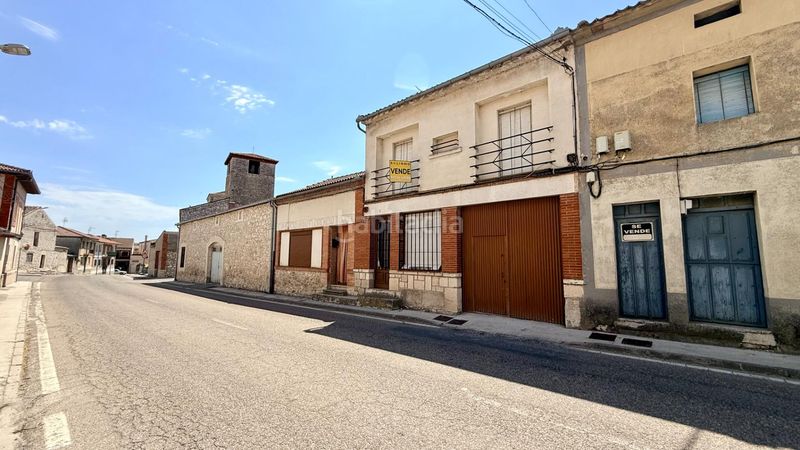 Foto 673da393-823c-4e21-9df3-dea29ba02603. Casa amb aparcament a Olombrada