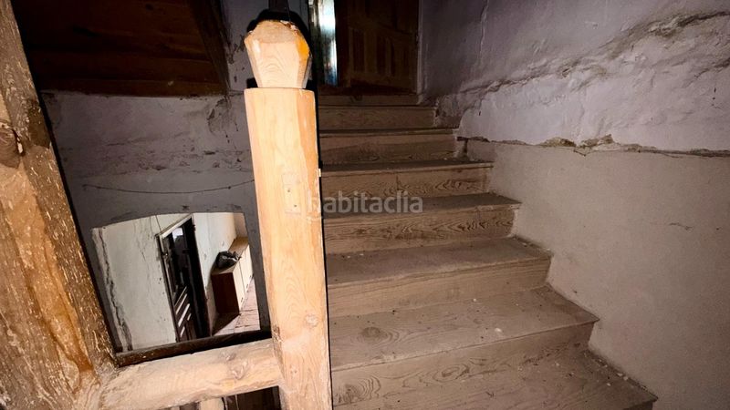 Foto 969cb431-bb3c-42bf-a8d1-70e7203f13a2. Casa amb aparcament a Olombrada
