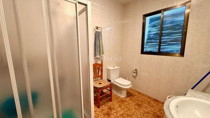 Foto f5764895-48cc-4dbd-b945-40e5c6835417. Casa amb aparcament a Olombrada