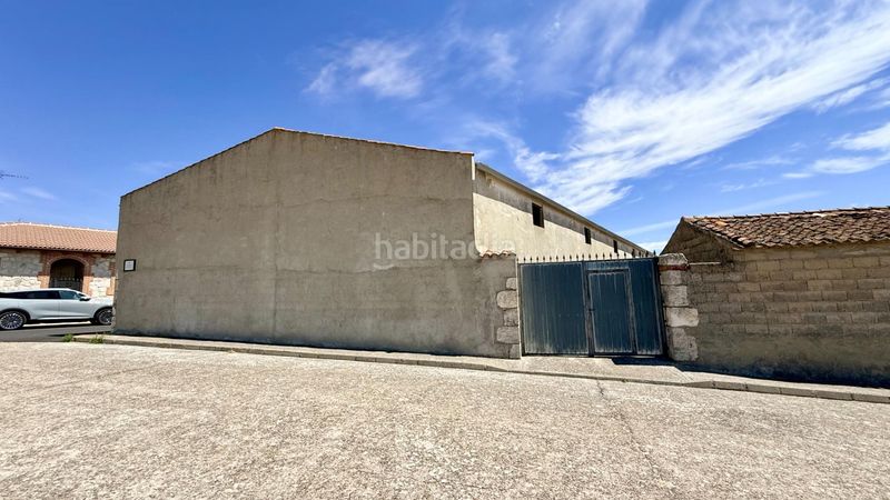 Foto 026988e6-0ec4-4e47-9ebc-8906dbf27198. Industrial building in calle calle calvario 11 in Olombrada