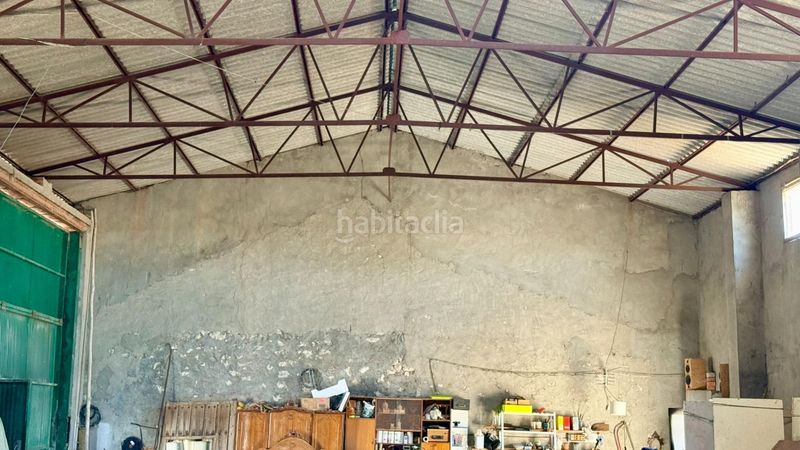 Foto dbcde00c-7c33-4aac-a884-34722c4b4057. Industrial building in calle calle calvario 11 in Olombrada