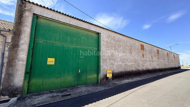 Foto f8bfb1b8-3bfb-4f21-839a-80316e8b9b27. Industrial building in calle calle calvario 11 in Olombrada