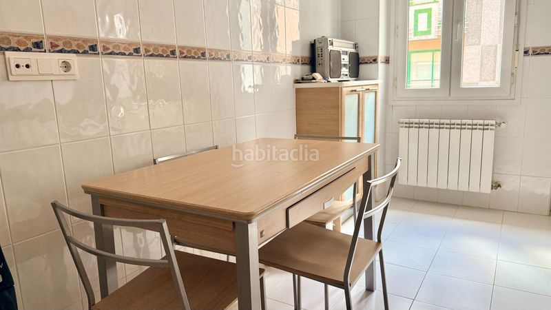 Foto 46ae24c5-c259-4a42-8810-d27ea99140b2. Flat with heating in Cuéllar