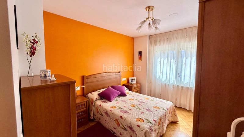 Foto d50c1627-9e8f-4fe5-a253-538e55a67ba1. Flat with heating in Cuéllar