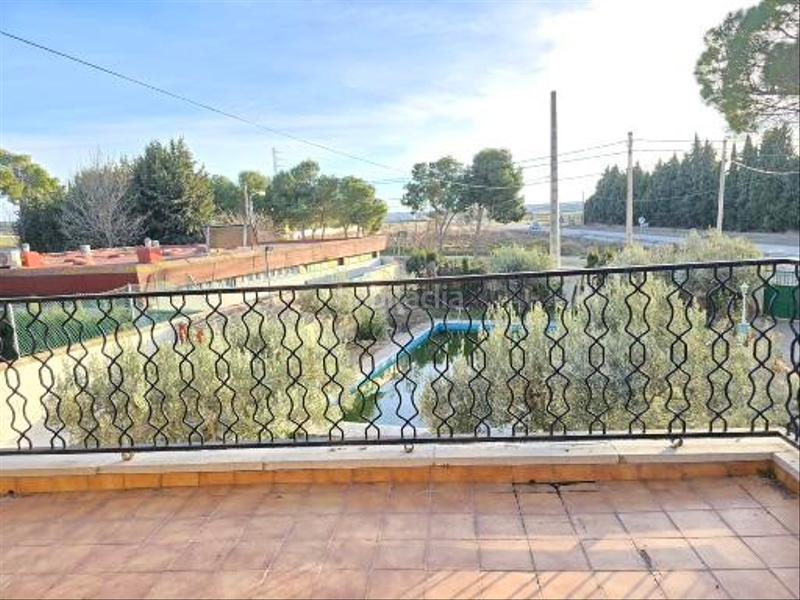 Foto 40583df8-6146-4cd4-a831-c2f1ad86885d. Chalet  en Leciñena