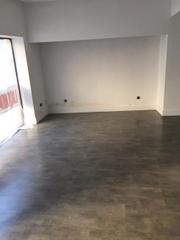 Local Comercial  Calle padilleros