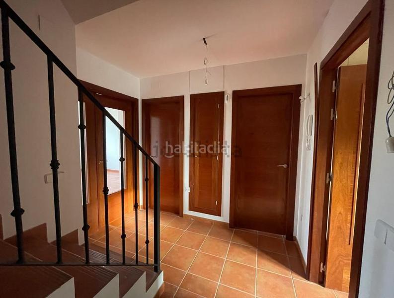 Foto e599aa26-2d40-48a3-b0b8-a99b082e2470. Doppelhaus mit heizung parking in Otero de Herreros