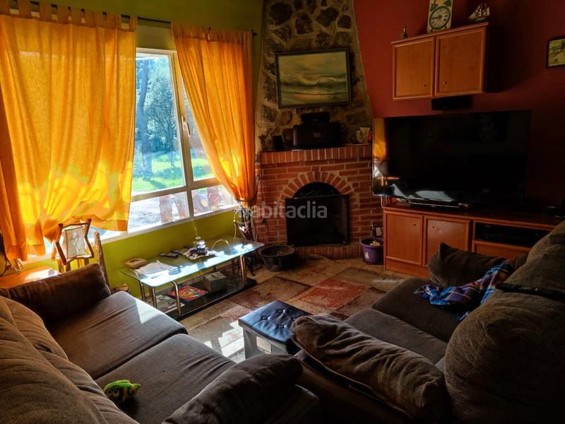 Foto 25f3328f-7e45-4e1d-9457-27bae6a89c48. Chalet avec cheminée chauffage piscine dans Marugán