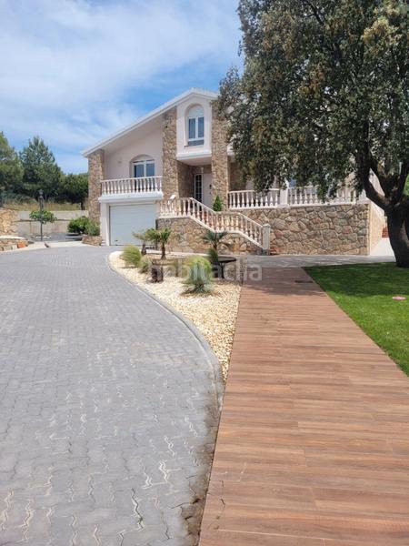 Foto 82103ff0-0709-42d4-9e3b-aaeba7f2279d. Xalet a calle castejón 4 a Otero de Herreros