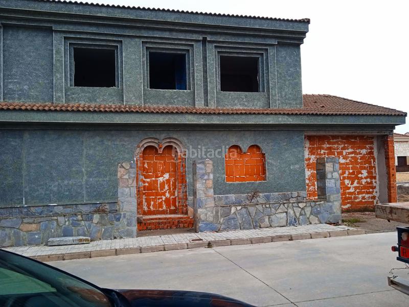 Foto f3742bed-c726-43e1-94ff-3bdac7f009ee. Xalet amb aparcament a Fuenterrebollo