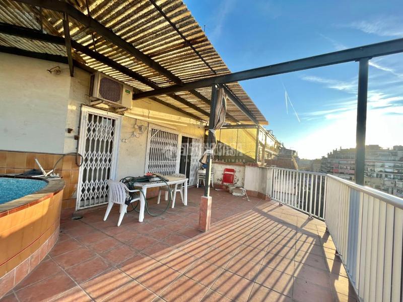 Foto 76dd19d1-fccc-49d3-9e0c-92af6cd8385a. Appartement dans Sant Antoni Barcelona
