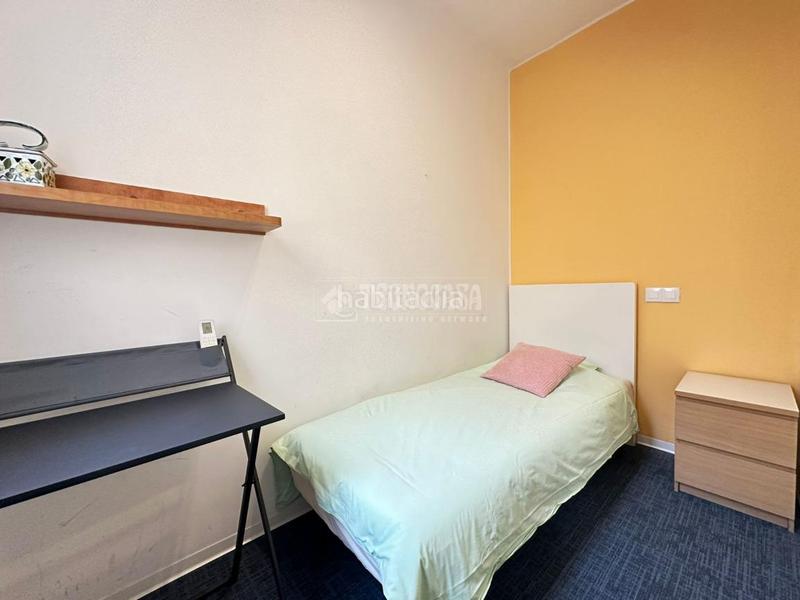 Foto 71132f3f-6db1-46e9-be3a-d0ed6fbf21ac. Piso  en venta en Sant Antoni Barcelona