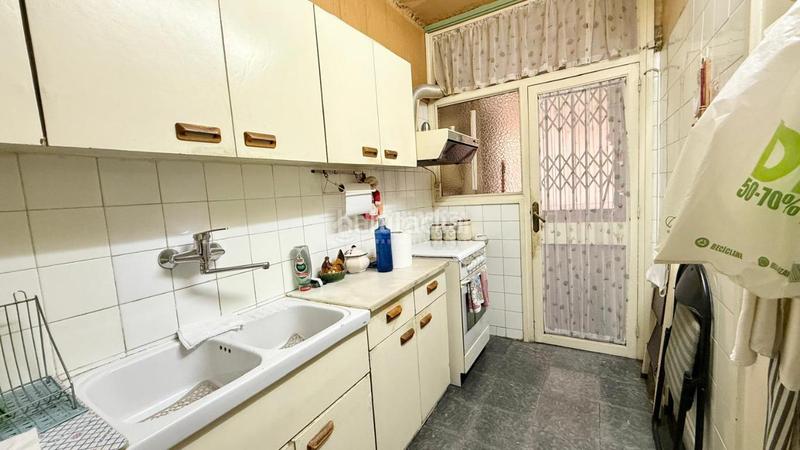 Foto 8de3a4da-694f-44b8-95f7-d5e6518aa54f. Piso  en venta en Sant Antoni Barcelona
