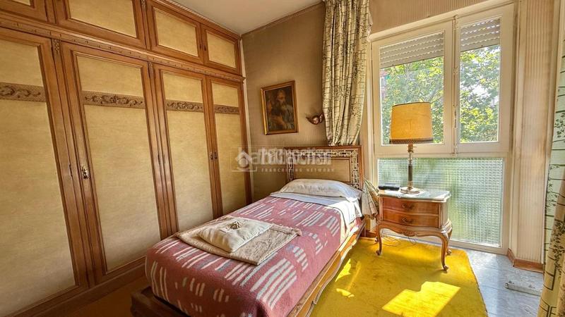 Foto 94acf943-6022-4536-be1c-699d1a534222. Piso  en venta en Sant Antoni Barcelona