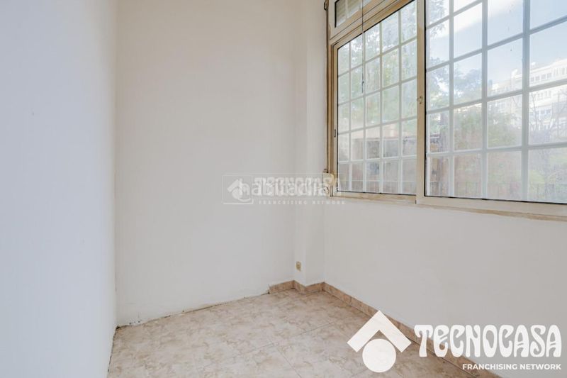 Foto 61f68177-3adb-4aff-8820-cd0b560e1d96. Pis a Sant Antoni Barcelona