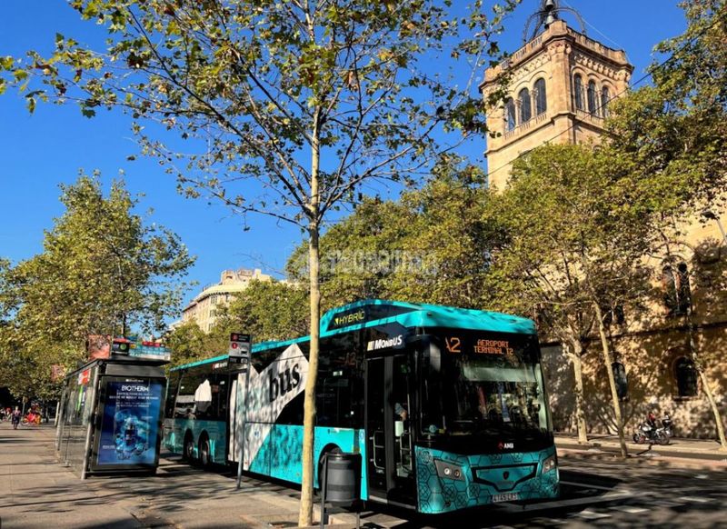 Foto 68917f99-31c8-406d-89de-be7d73f1144a. Pis a Sant Antoni Barcelona