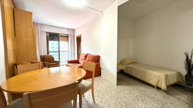 Foto cc342376-6620-46b7-a55f-c31bbcd41e04. Piso  en venta en Sant Antoni Barcelona