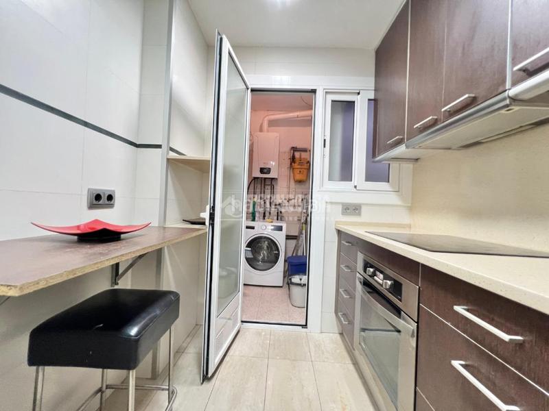 Foto 05bca7e8-6ed8-4c91-be41-c6c818c88263. Appartamento con riscaldamento in Sant Antoni Barcelona