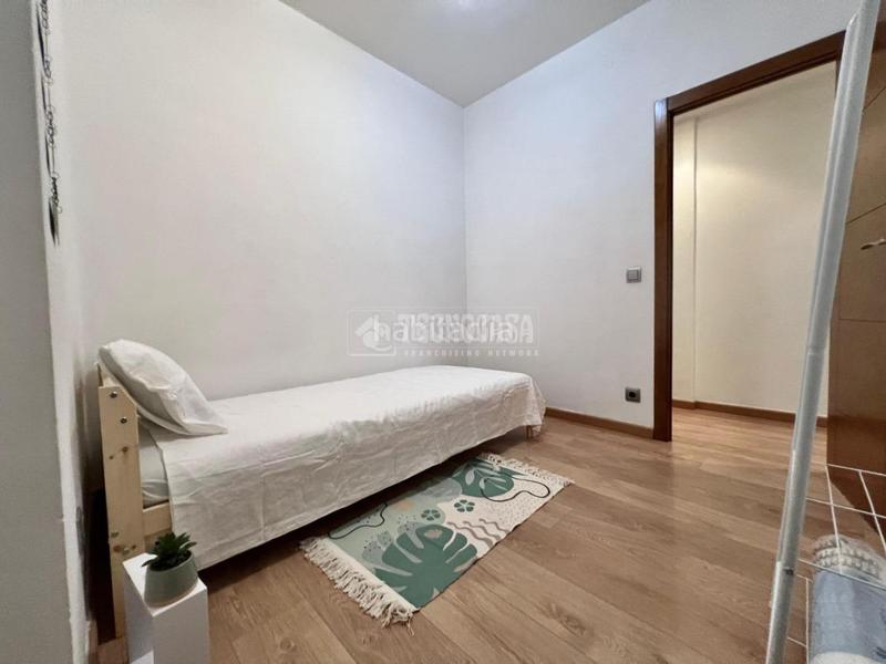 Foto 72e3ffc0-eb60-4128-a31b-0106fe63db00. Appartamento con riscaldamento in Sant Antoni Barcelona