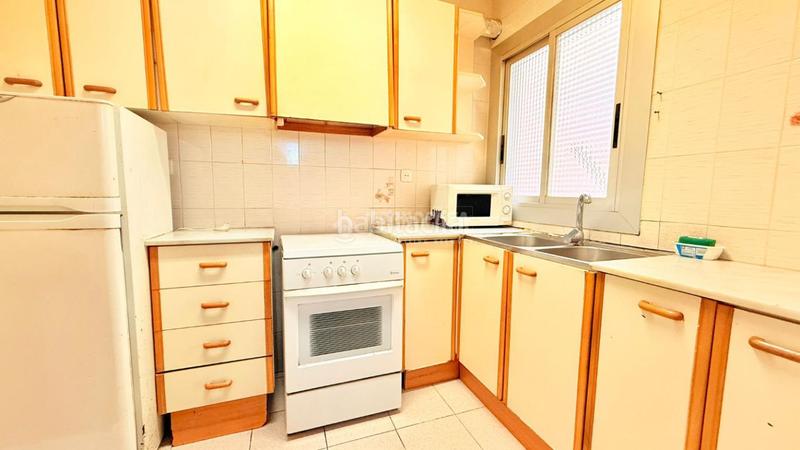 Foto 2256f2d1-6ced-44b9-8bd8-2426135d3a3c. Appartamento in Sant Antoni Barcelona