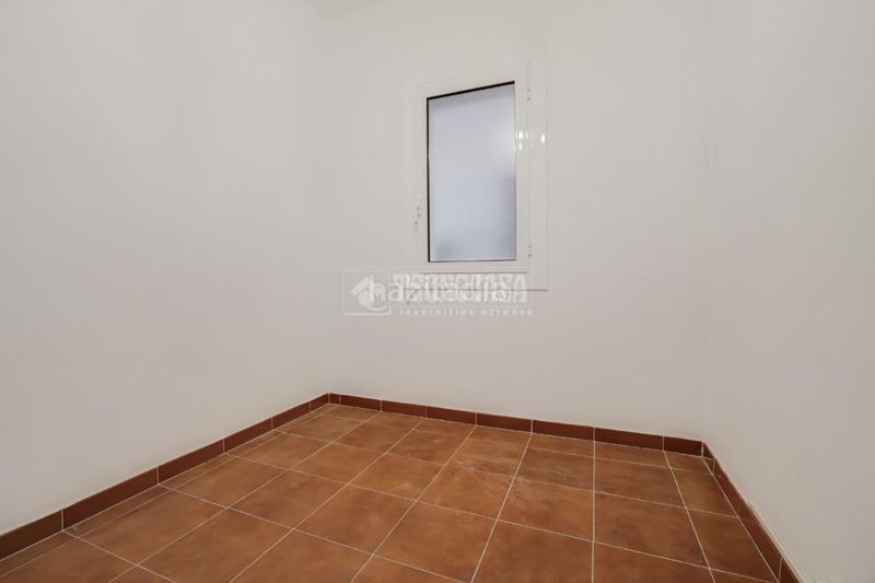 Foto 0bd74810-5300-45c9-9d77-72cd264dfa14. Pis a Sant Antoni Barcelona