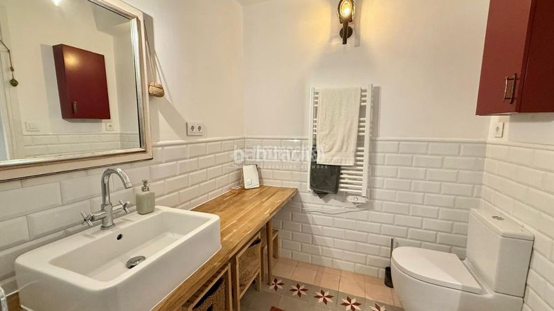 Foto e3321267-f356-4ff7-9c5e-4d5465d3c8a8. Pis a Sant Antoni Barcelona