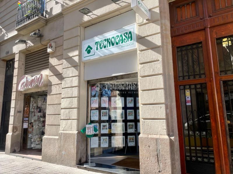 Foto 2eb2fb9d-f948-4c37-8578-ab814bbac207. Pis amb calefacció a Sant Antoni Barcelona