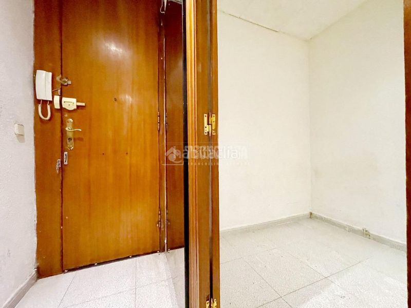 Foto cd6d0bbe-f877-4981-82d8-680df13db6dc. Pis a Sant Antoni Barcelona