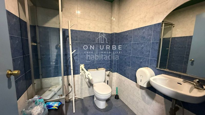 Foto 13e1dac7-d171-4fb6-8b45-414a37c9e7d5. Local comercial a Sant Antoni Barcelona