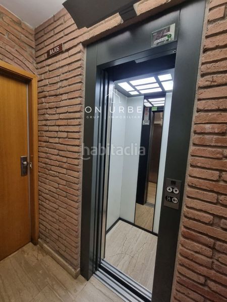 Foto cc9b3780-11d3-4ee0-b7d6-a2f3bdb13d4b. Pis a Barceloneta Barcelona