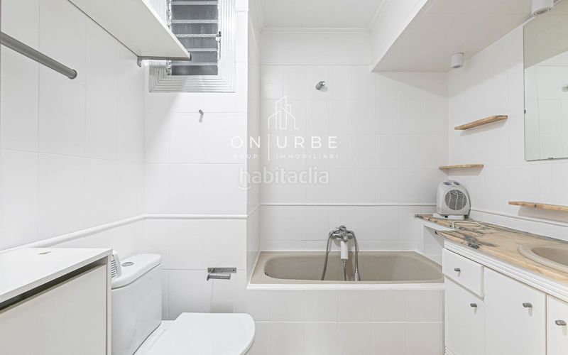 Foto b9aeb1c4-9f70-4474-a458-4035546b4dbf. Pis a Barceloneta Barcelona