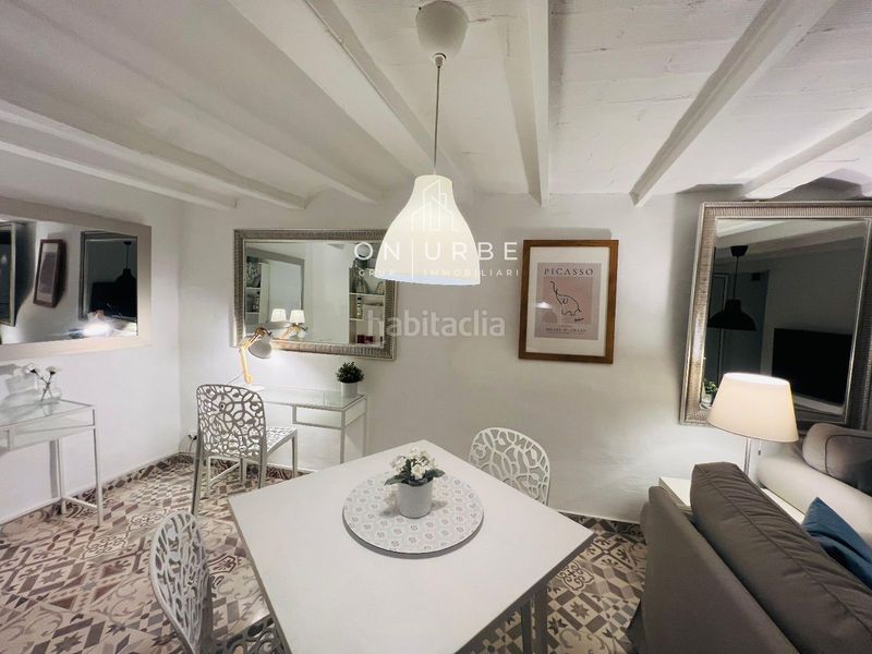 Foto 180e203c-7ac3-44ff-a667-0aaba83b3b02. Local comercial a Raval Barcelona