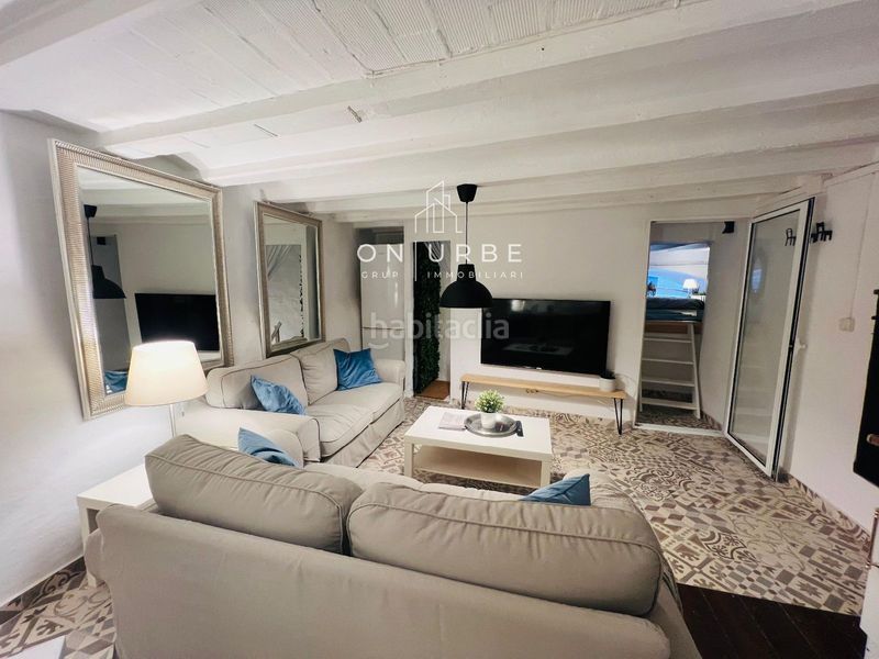 Foto 6ff18a8e-c985-4ff7-b373-44a3f3eed4d8. Local comercial a Raval Barcelona