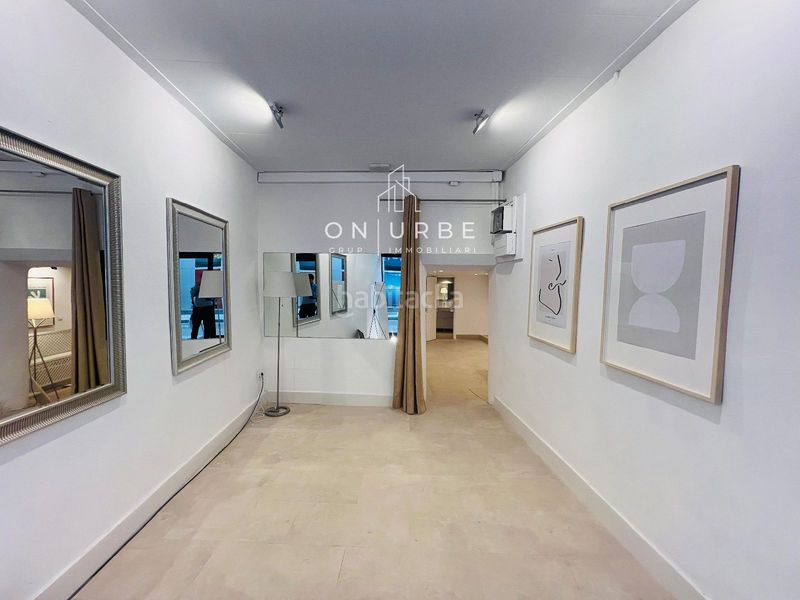 Foto 85e57aa3-fd5a-4989-92f2-f55c440074b8. Local comercial a Raval Barcelona